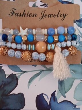 Layered Stacked Cluster Beaded Bracelets Set Of 4 New!